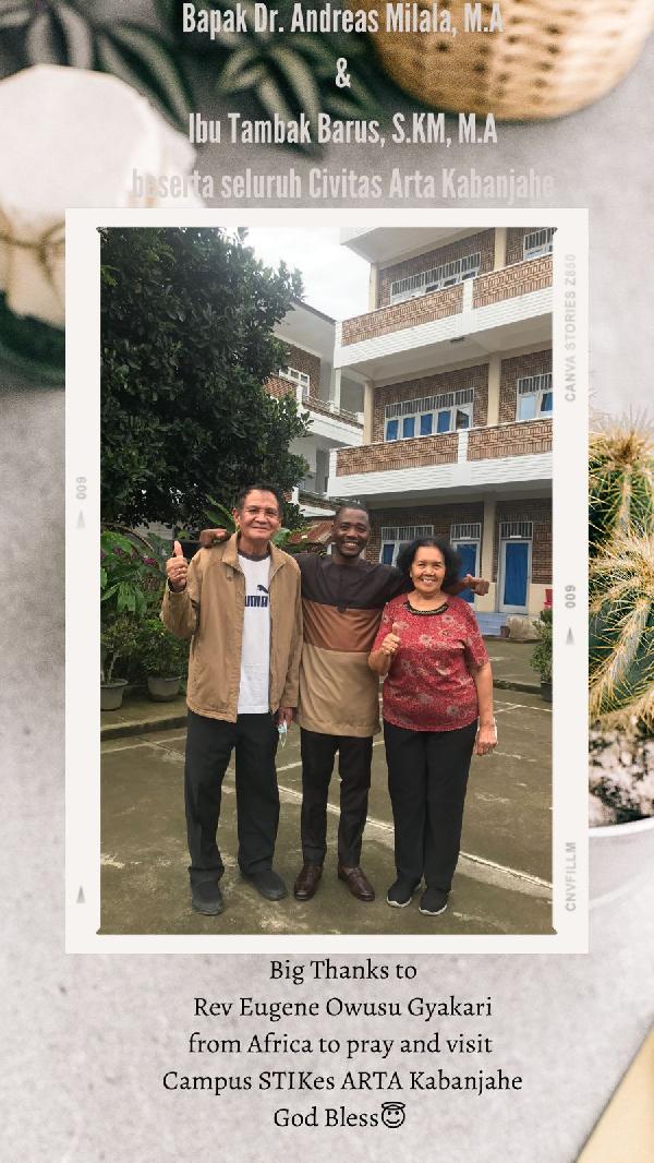 Pendeta dari Africa Rev Eugene Owusu Gyakari